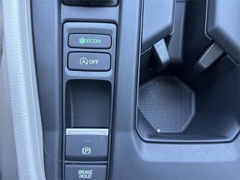 New 2025 Honda Accord SE image 33