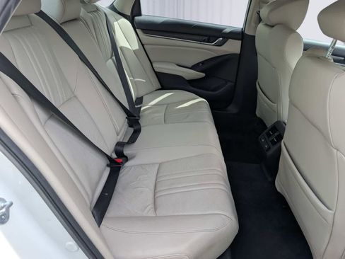 Certified 2022 Honda Accord EX-L image 10