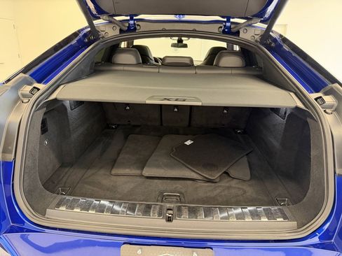 Used 2022 BMW X6 M w/ Competition Package image 38