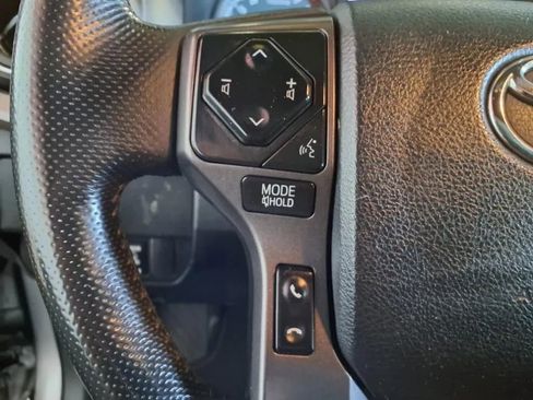 Used 2020 Toyota Tacoma TRD Off-Road w/ Technology Package image 24