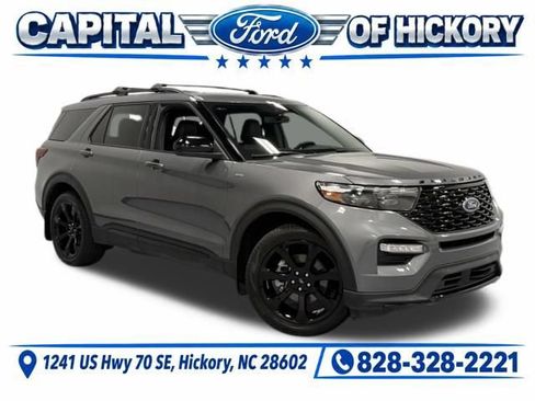 Used 2024 Ford Explorer ST-Line w/ Class IV Trailer Tow Package RWD image 1