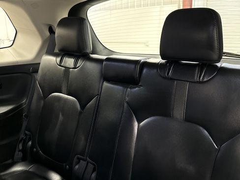 Used 2024 Honda Pilot EX-L image 19