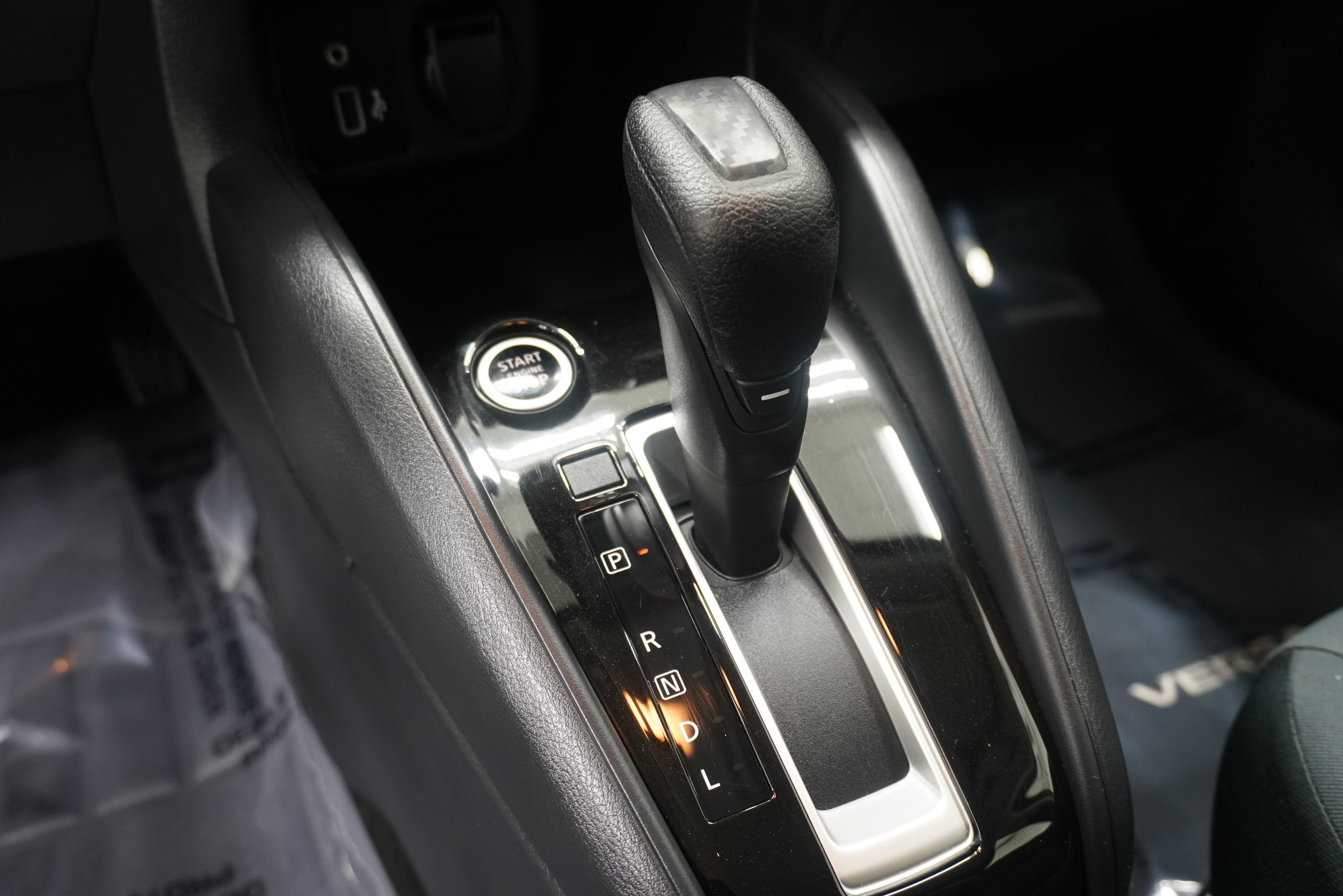 Used 2020 Nissan Versa S FWD image 19