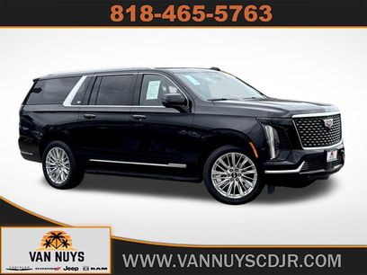Used 2025 Cadillac Escalade ESV Premium Luxury