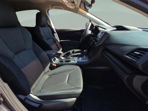 Used 2018 Subaru Crosstrek 2.0i image 19