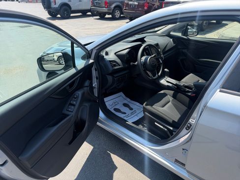 Used 2018 Subaru Impreza 2.0i AWD/4WD image 23
