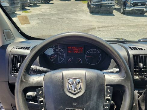 Used 2017 RAM ProMaster 2500 w/ Interior Convenience Group FWD image 25
