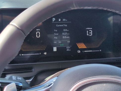 New 2026 Kia Carnival EX FWD image 12