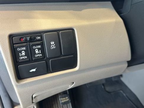 Used 2012 Honda Odyssey EX-L image 9