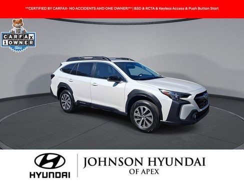 Used 2023 Subaru Outback Premium AWD/4WD image 2