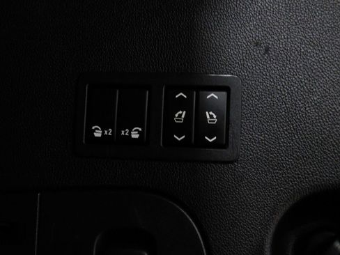 Used 2015 Cadillac Escalade Luxury image 83