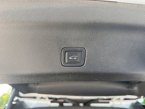 Used 2024 Chevrolet Tahoe RST w/ Luxury Package image 25