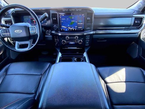Used 2024 Ford F250 Lariat w/ Lariat Ultimate Package AWD/4WD image 14
