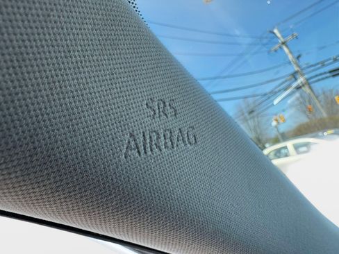 Used 2023 Toyota Highlander Limited image 41