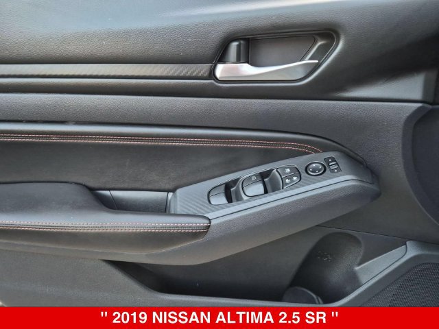 Used 2019 Nissan Altima 2.5 SR w/ SR Premium Package AWD/4WD image 11