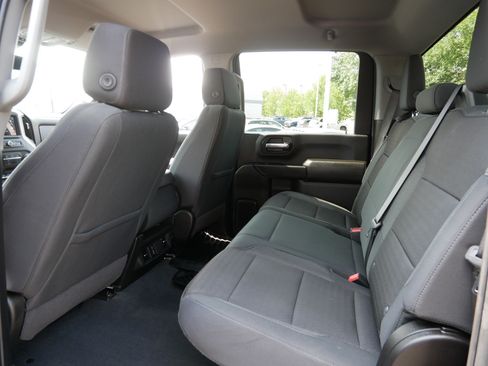 Used 2025 Chevrolet Silverado 2500 Custom w/ Custom Convenience Package AWD/4WD image 33