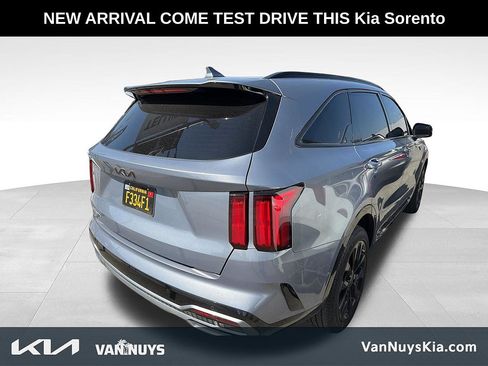 Used 2023 Kia Sorento SX FWD image 7