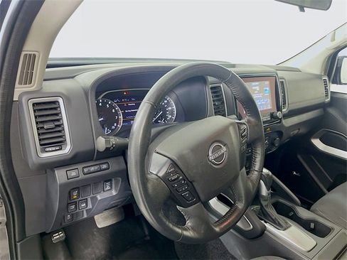 Used 2023 Nissan Frontier SV w/ SV Convenience Package image 10
