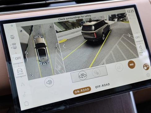 New 2026 Land Rover Range Rover SE AWD/4WD image 9