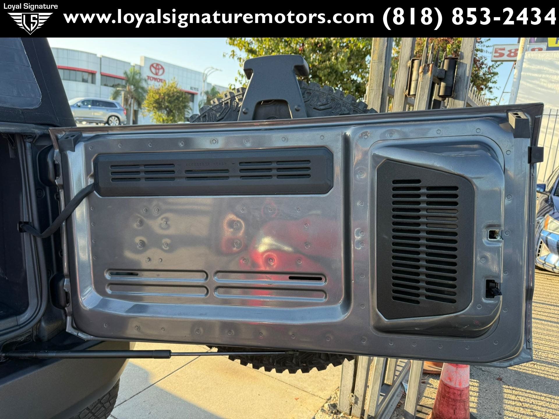 Used 2021 Ford Bronco 4-Door w/ Sasquatch Package AWD/4WD image 9