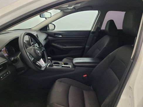 Used 2019 Nissan Altima 2.5 S FWD image 17