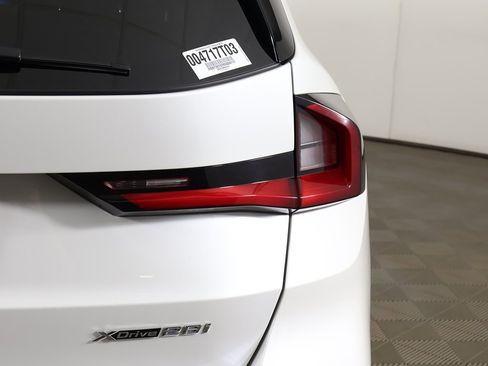 Used 2024 BMW X1 xDrive28i w/ Convenience Package image 16