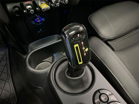 Certified 2024 MINI Cooper SE image 26