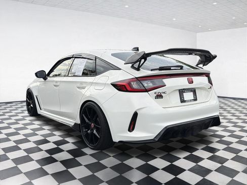 Used 2023 Honda Civic Type R image 6