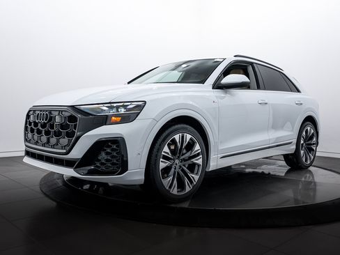 Certified 2025 Audi Q8 Premium Plus w/ Premium Plus Package image 7