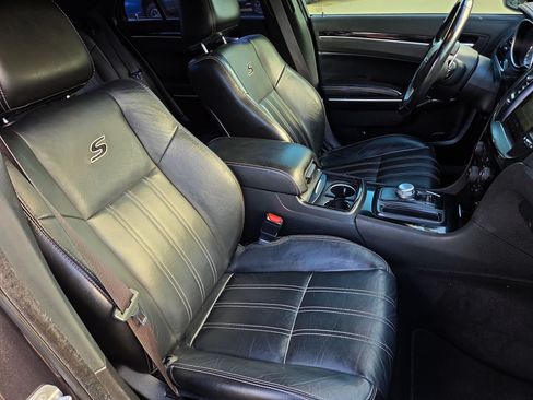 Used 2021 Chrysler 300 S RWD image 23