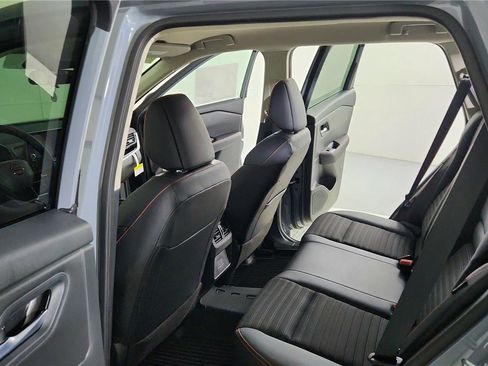 New 2026 Nissan Rogue SV image 23