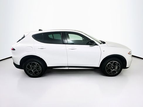 Used 2024 Alfa Romeo Tonale Ti AWD/4WD image 10