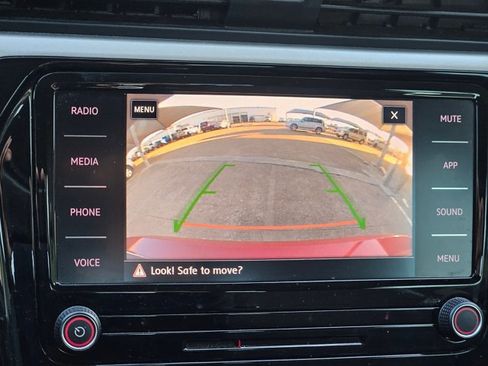 Used 2020 Volkswagen Passat 2.0T S image 11