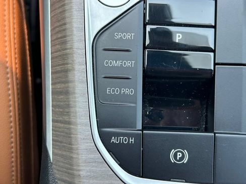 Used 2025 BMW 330i Sedan RWD image 30