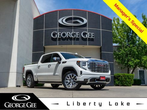 Used 2025 GMC Sierra 1500 Denali w/ Denali Reserve Package AWD/4WD image 1