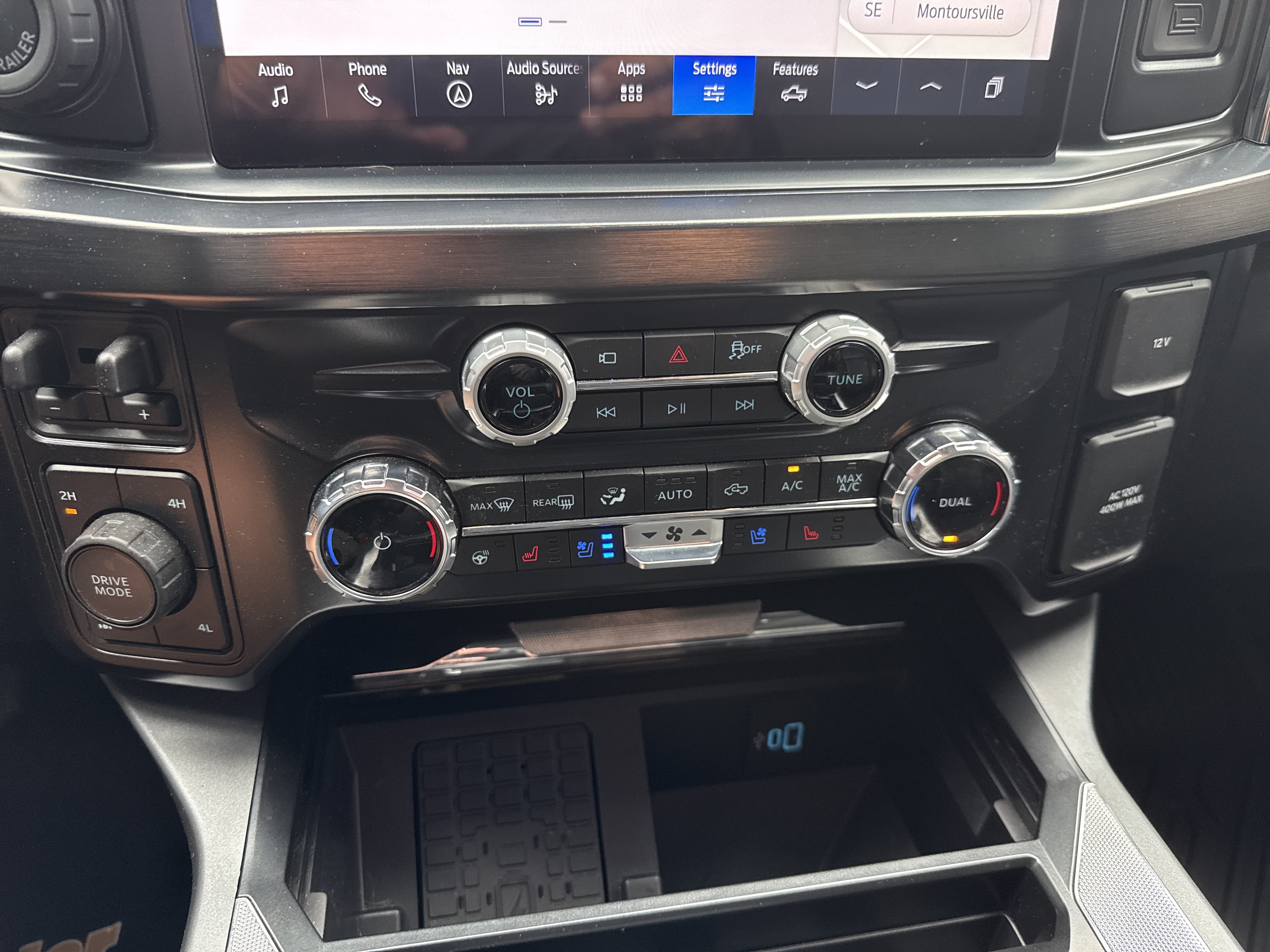 Used 2025 Ford F250 Lariat w/ Lariat Ultimate Package AWD/4WD image 25