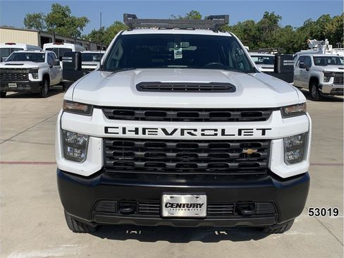 Used 2020 Chevrolet Silverado 2500 Custom w/ Custom Convenience Package AWD/4WD image 8