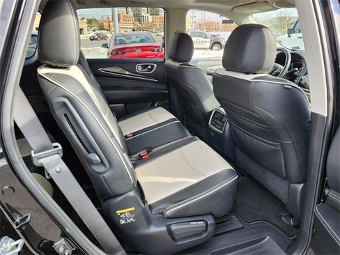 Used 2020 INFINITI QX60 Signature Edition image 18