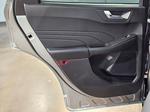 Used 2024 Ford Escape ST-Line image 33