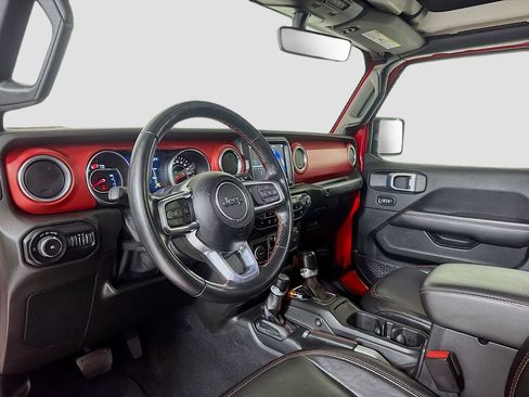 Used 2021 Jeep Wrangler Unlimited Rubicon w/ Uconnect 4C Nav & Sound Group image 10