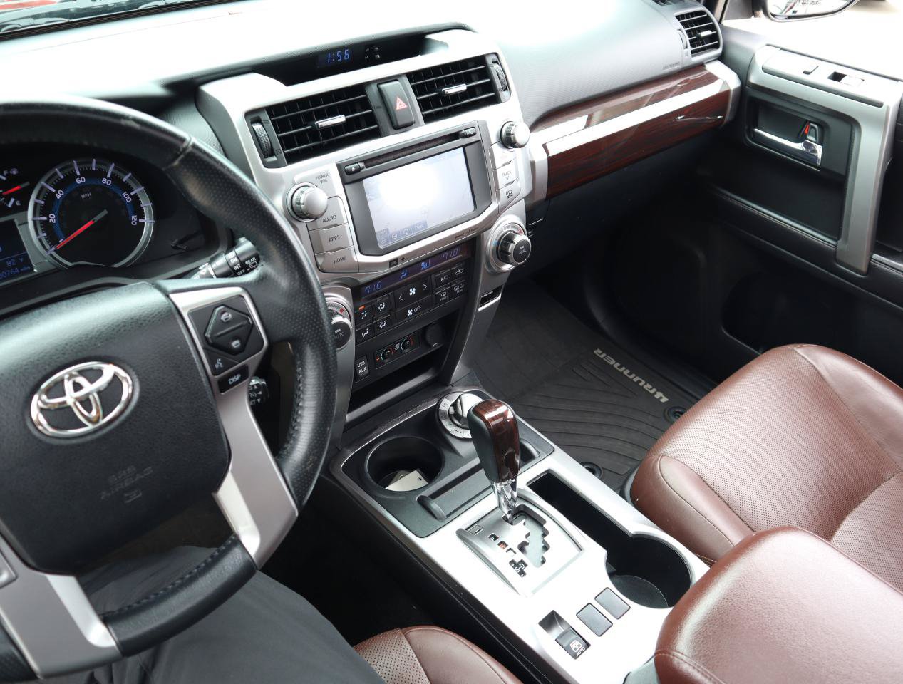 Used 2016 Toyota 4Runner Limited AWD/4WD image 44