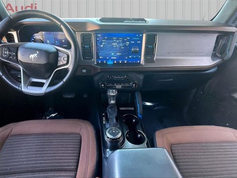 Used 2021 Ford Bronco Outer Banks image 7
