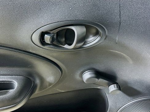 Used 2017 Nissan Versa Note S Plus image 17