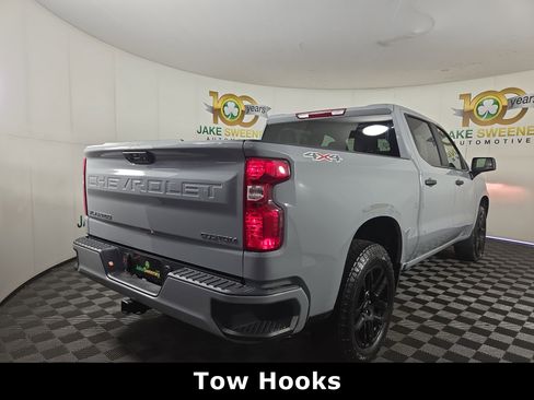 Certified 2025 Chevrolet Silverado 1500 Custom AWD/4WD image 9