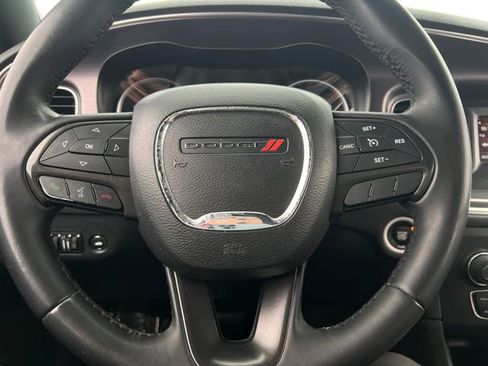 Used 2017 Dodge Charger SE w/ Popular Equipment Group RWD image 20