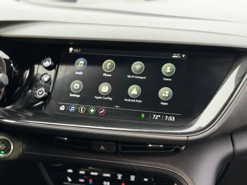 Used 2022 Buick Envision Preferred AWD/4WD image 3