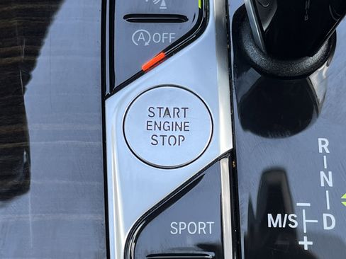 Used 2020 BMW X5 sDrive40i w/ Premium Package image 12