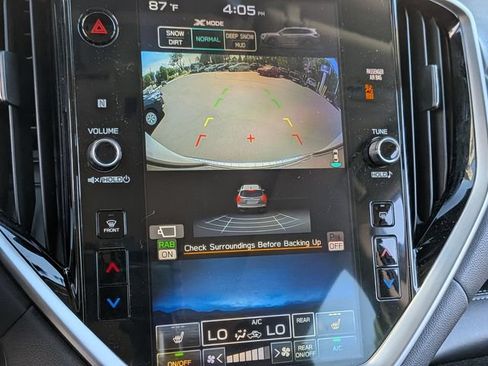 Used 2024 Subaru Ascent Limited w/ Technology Package AWD/4WD image 23