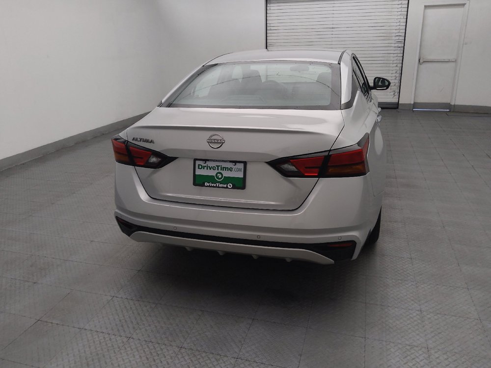 Used 2024 Nissan Altima 2.5 S FWD image 7