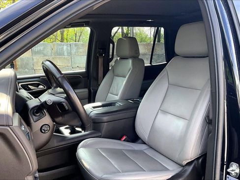Used 2022 Chevrolet Tahoe Z71 w/ Z71 Off-Road Package image 20